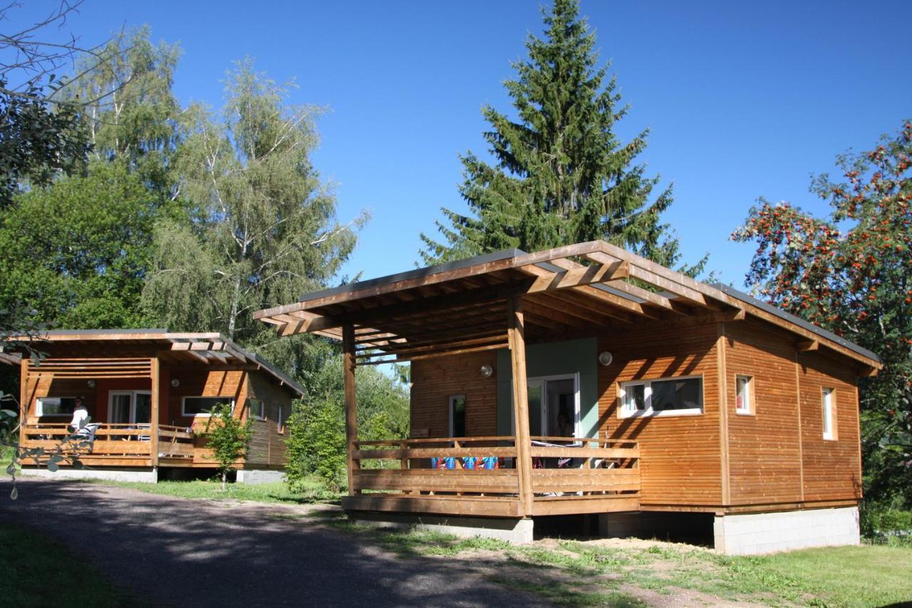 Camping Les Vernieres La Bourboule Exterior foto