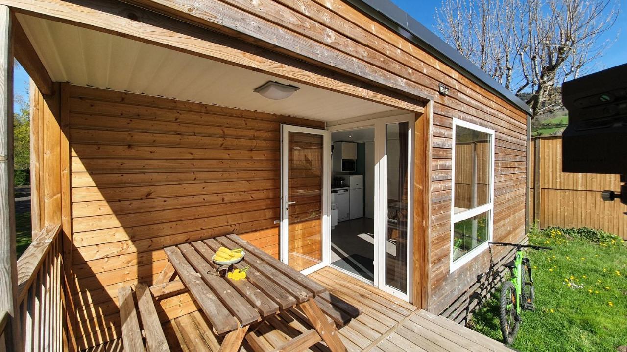 Camping Les Vernieres La Bourboule Exterior foto