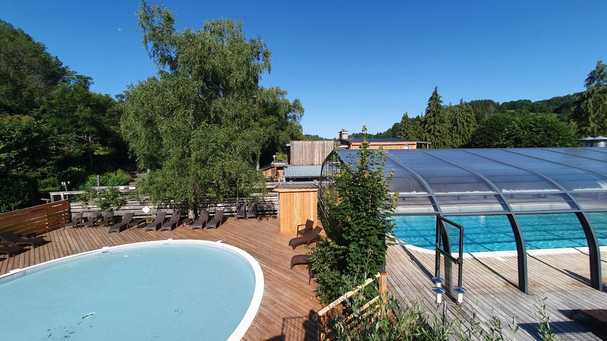 Camping Les Vernieres La Bourboule Exterior foto